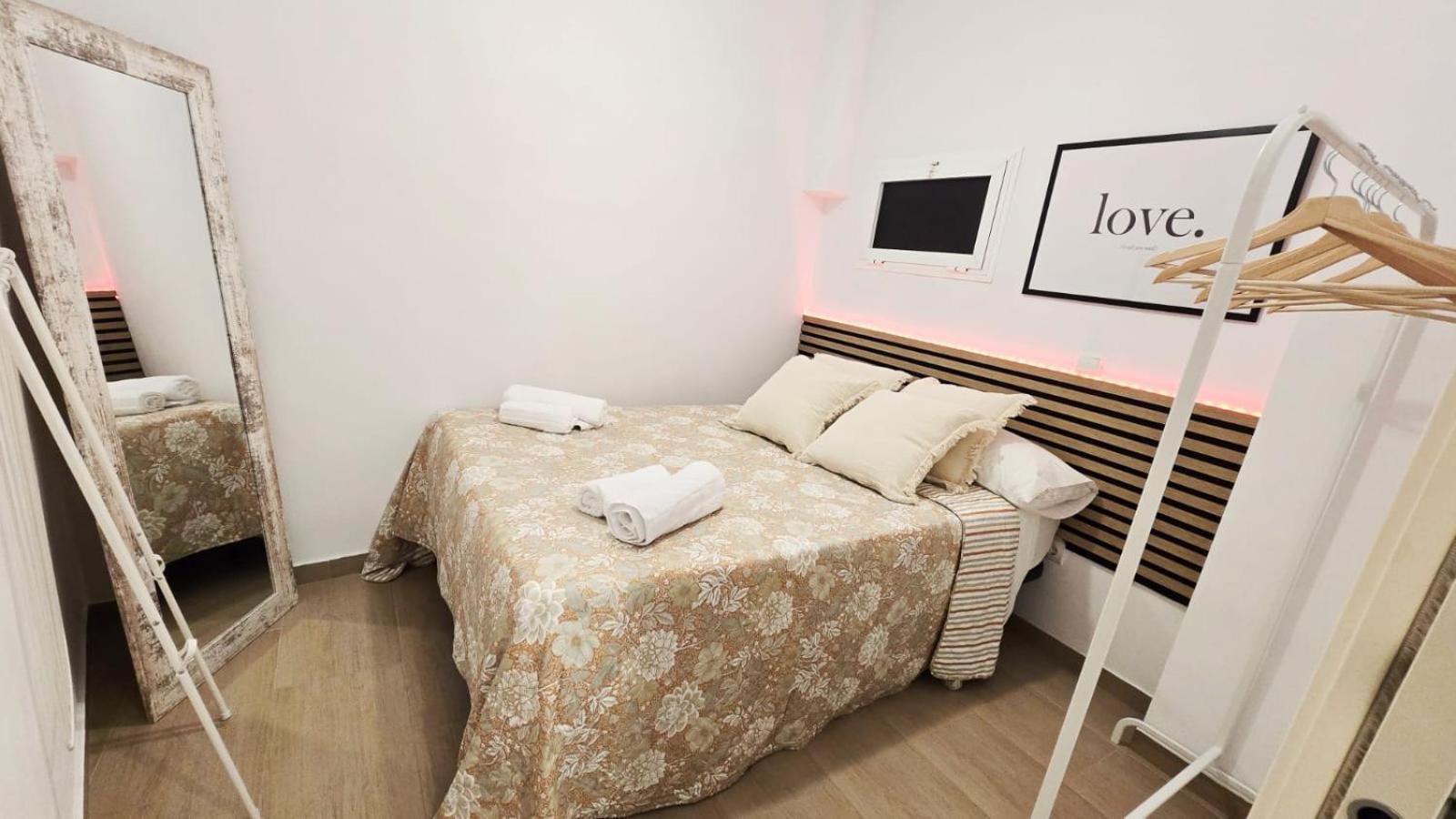 Apartamento El Chiquito - Centro De Málaga Kültér fotó